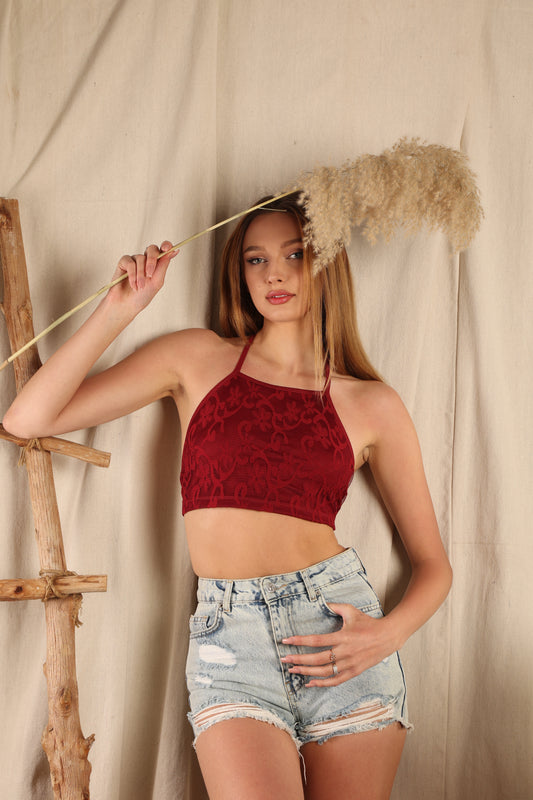 Backless crop top with straight neckline